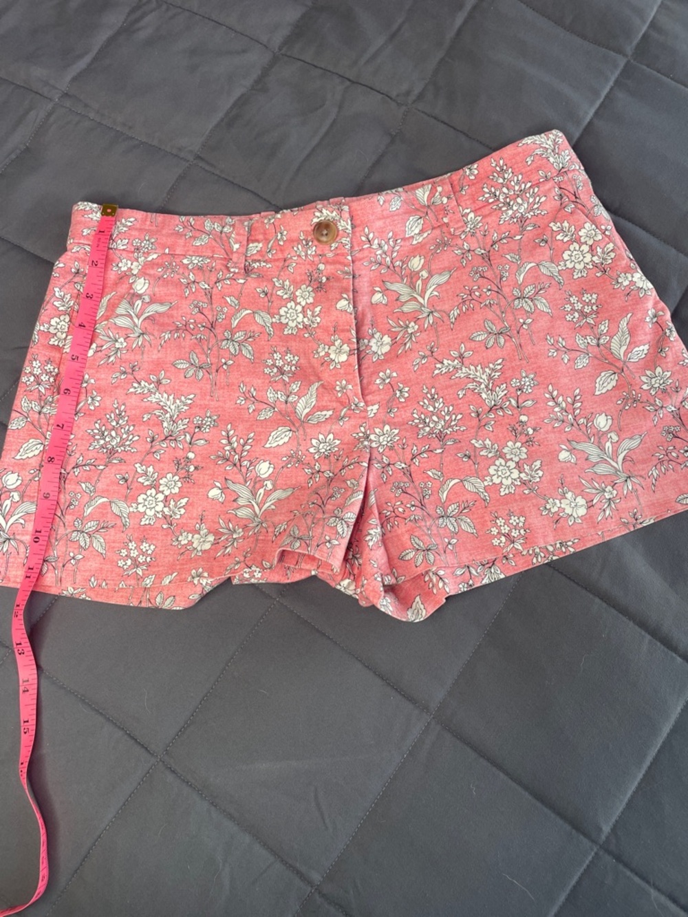 Women’s Pink Floral Cotton Blend Shorts